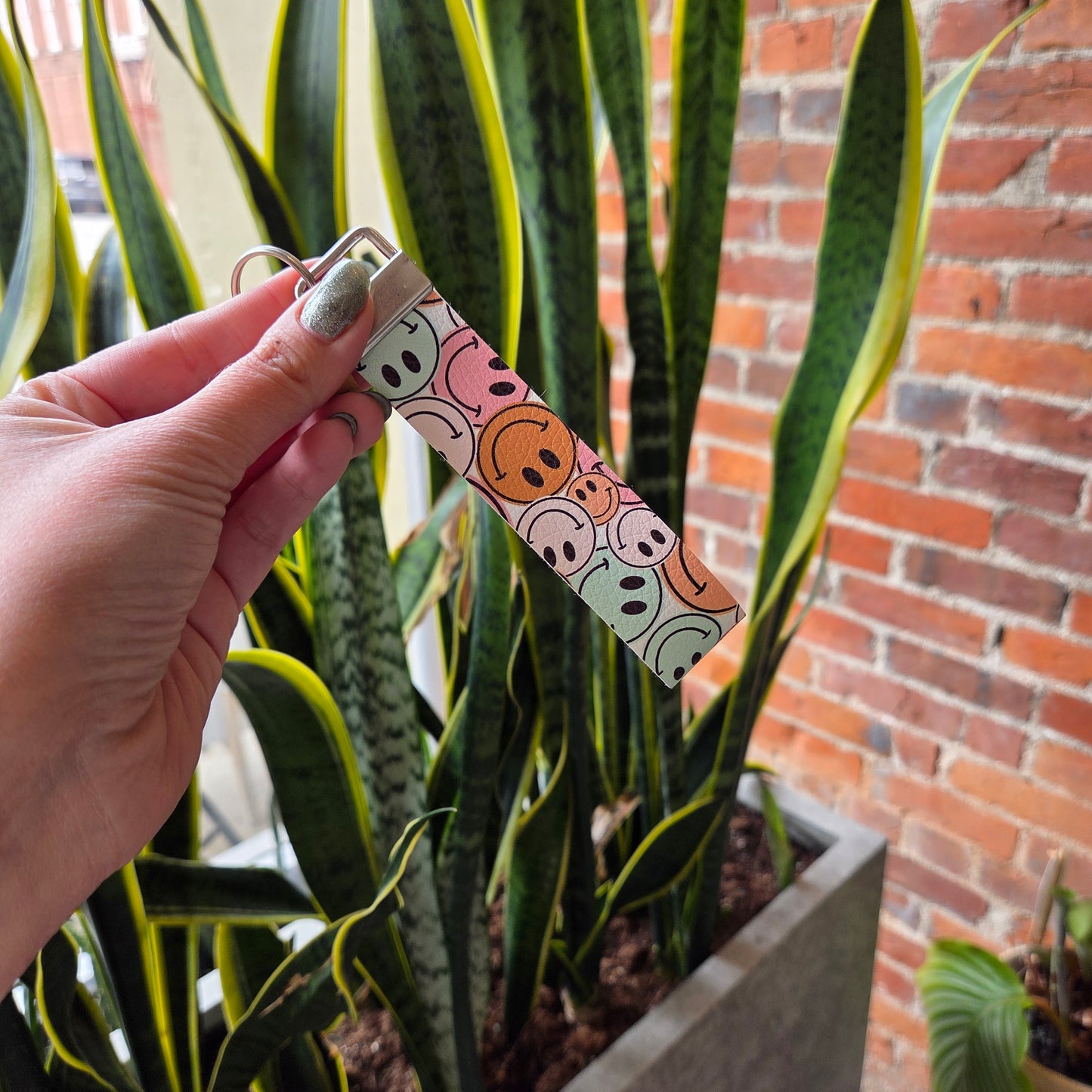 Smiley Faux Leather Key Fob